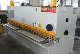 QC11K-4x3200數控閘式剪板機